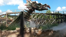 Achterbahn Joris en de Draak im niederländischen Freizeitpark Efteling